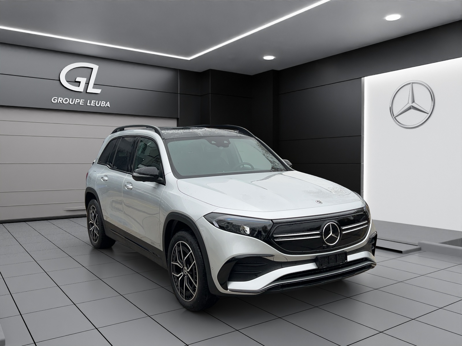 Photo MERCEDES-BENZ EQB-350 EQB 350 66,5 kWh 4Matic Swiss Star