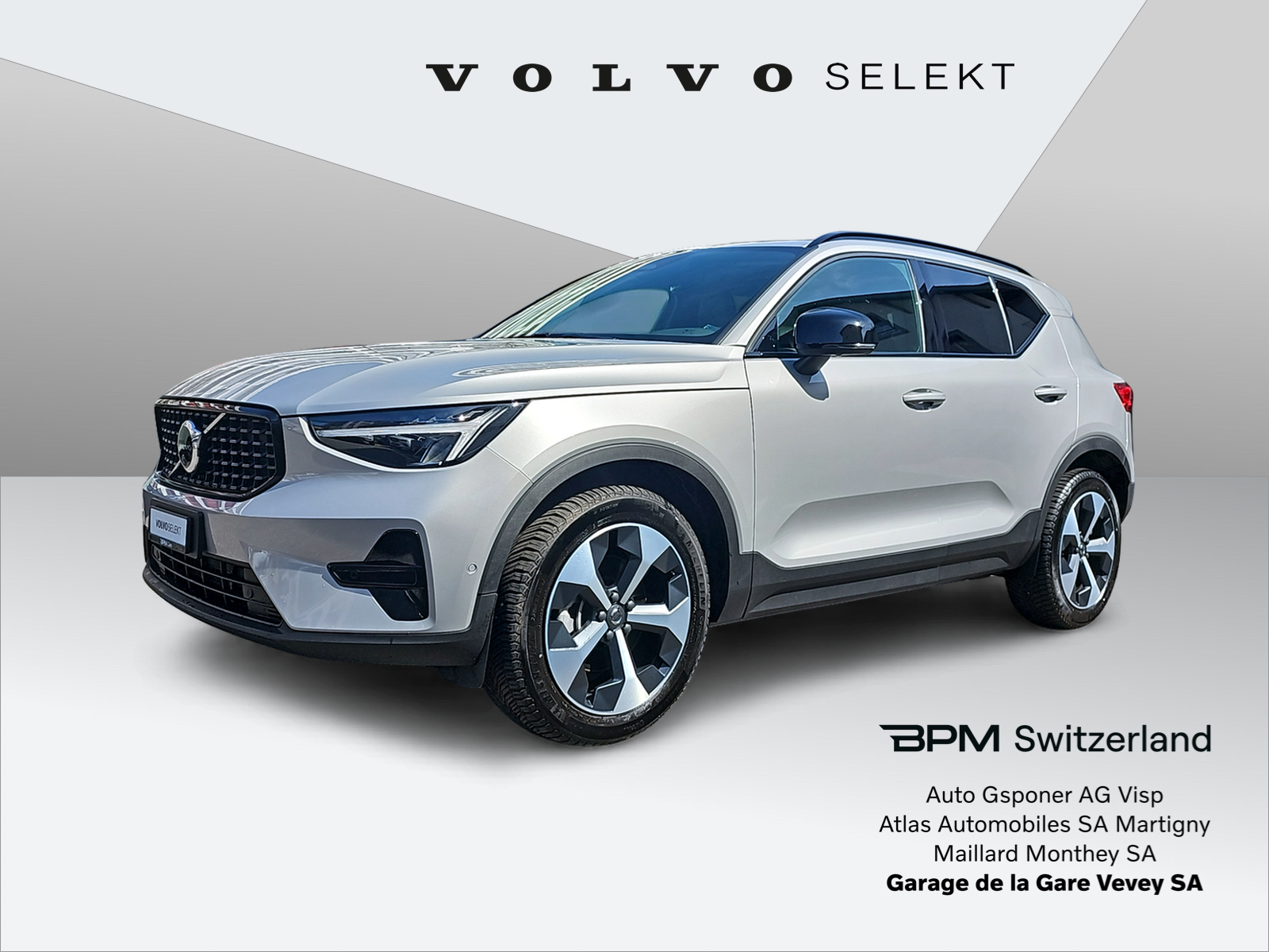 Photo VOLVO XC40 XC40 2.0 B4 MH Plus Dark