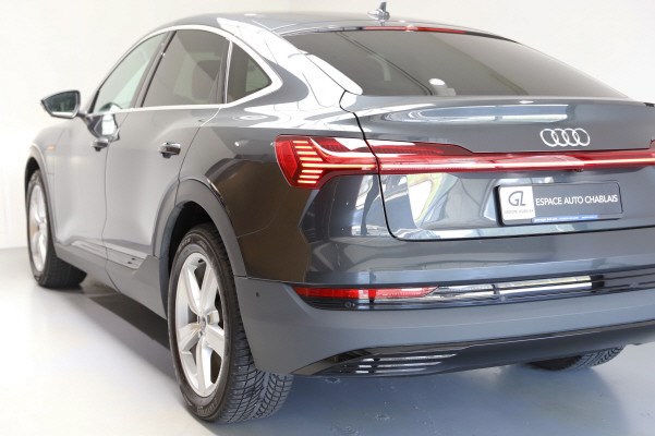 Image AUDI e-tron e-tron 50 quattro