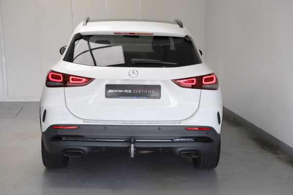 Image MERCEDES-BENZ GLA 220 GLA 220d AMG Line 4Matic