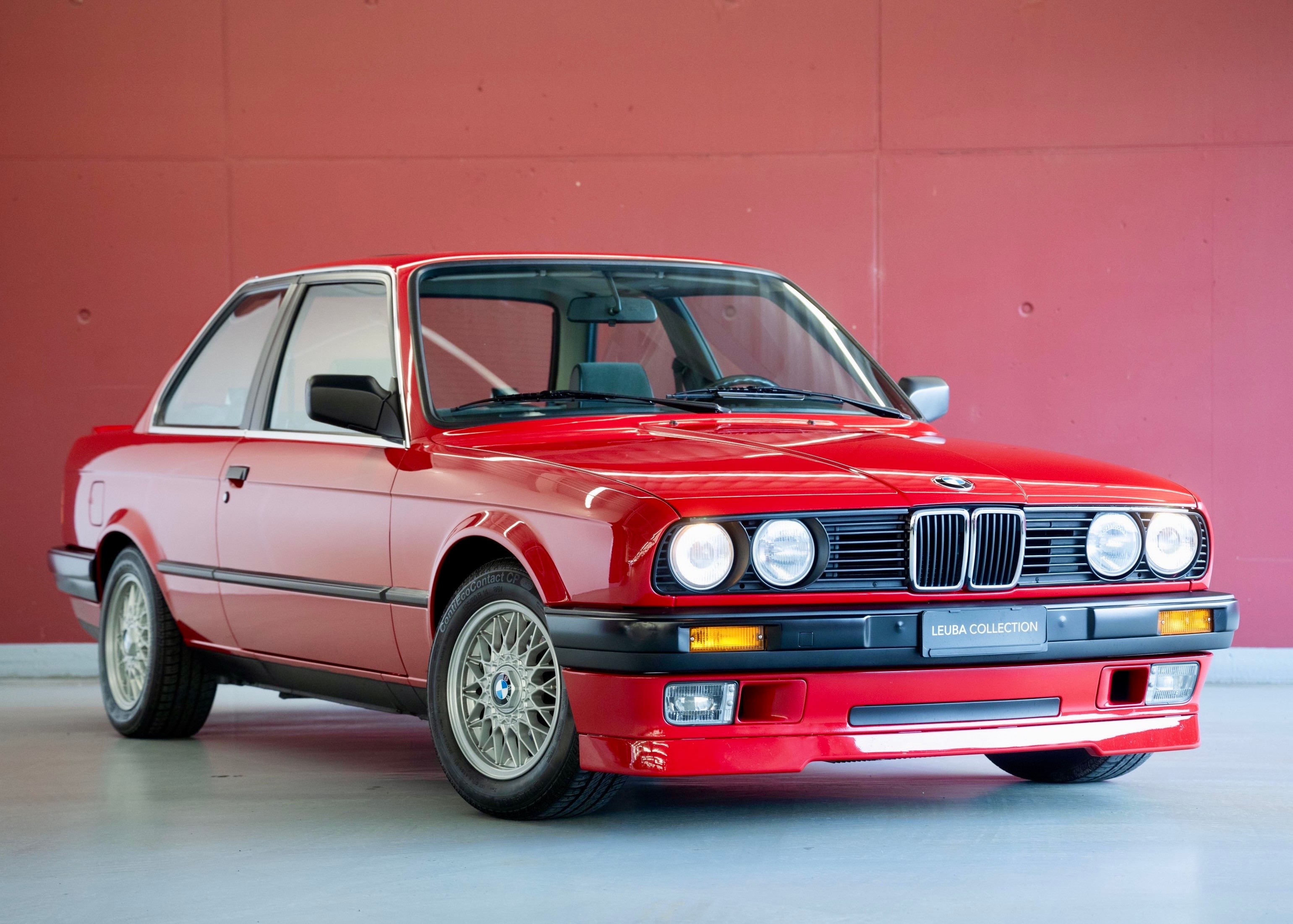 Photo BMW 318 318i