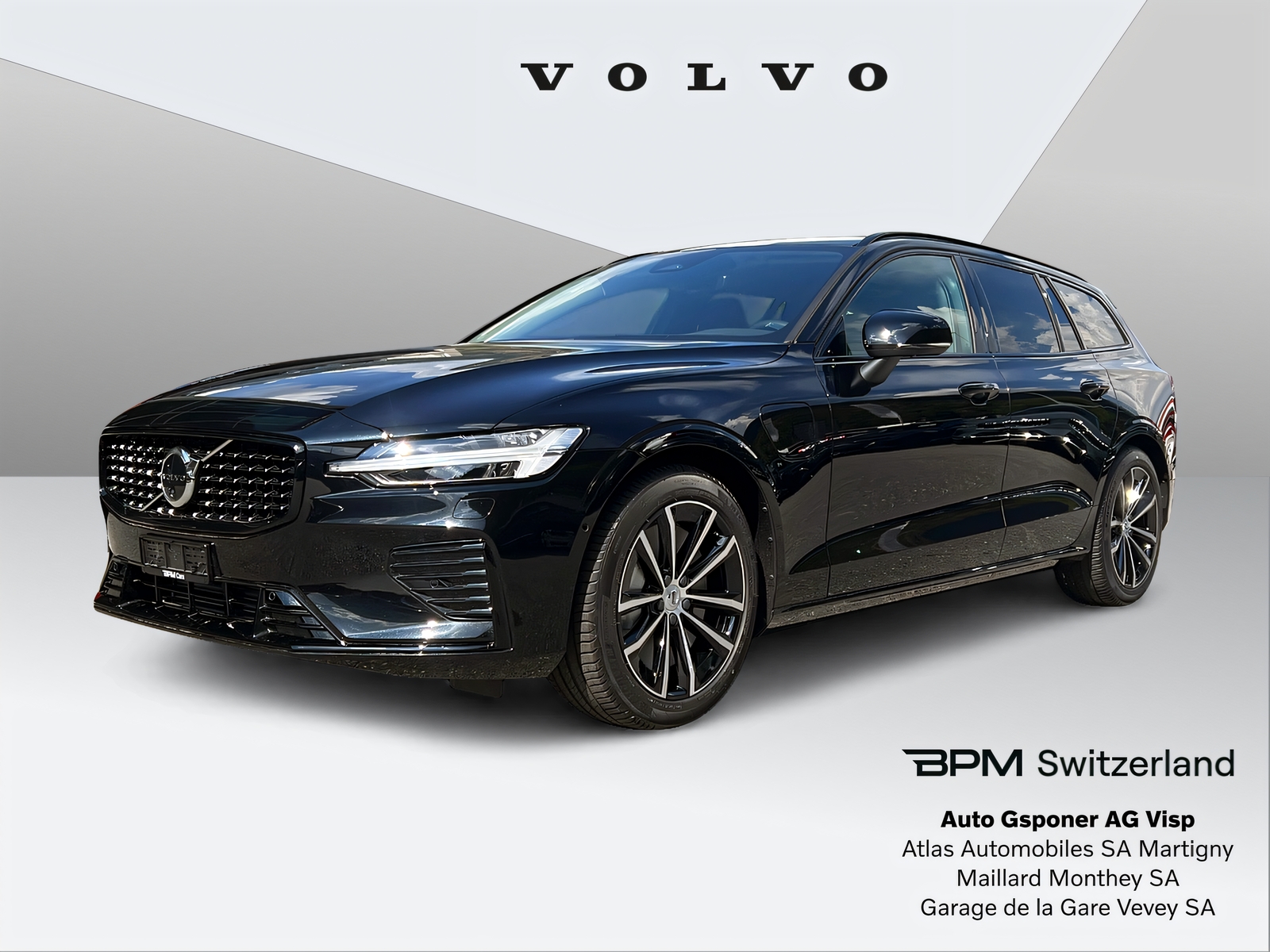 Photo VOLVO V60 V60 2.0 T6 TE Plus Dark eAWD