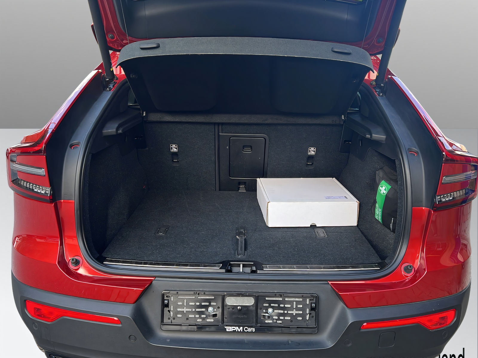 Image VOLVO C40 C40 E80 Plus AWD