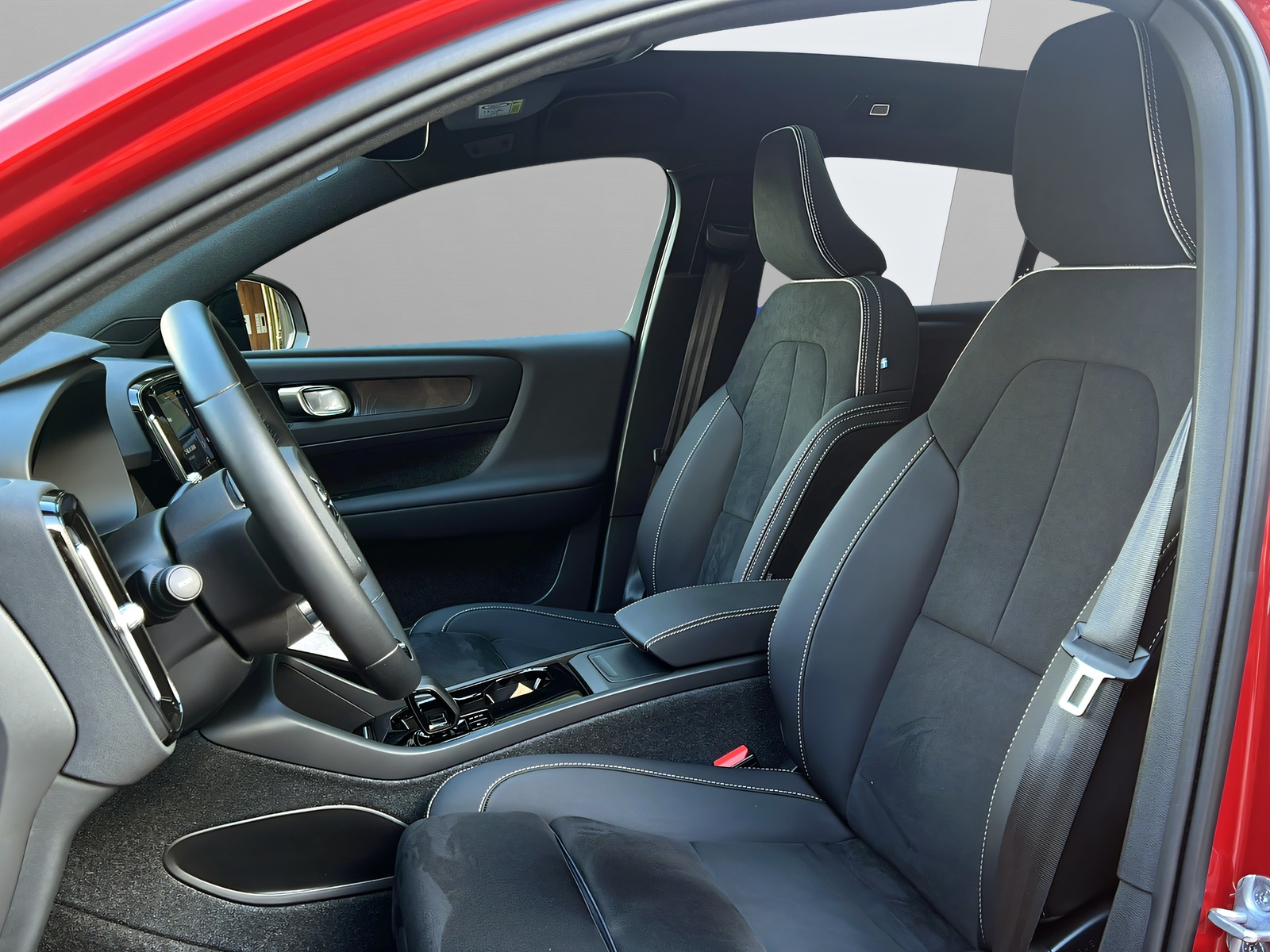 Image VOLVO C40 C40 E80 Plus AWD