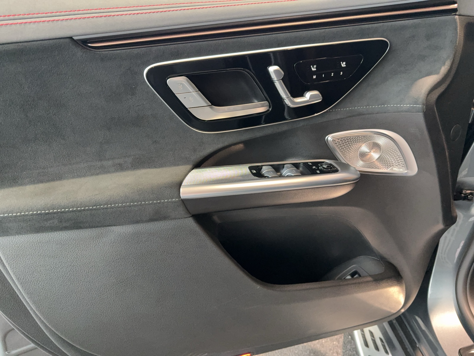 Image MERCEDES-BENZ EQE 43 AMG EQE 43 AMG 4 Matic