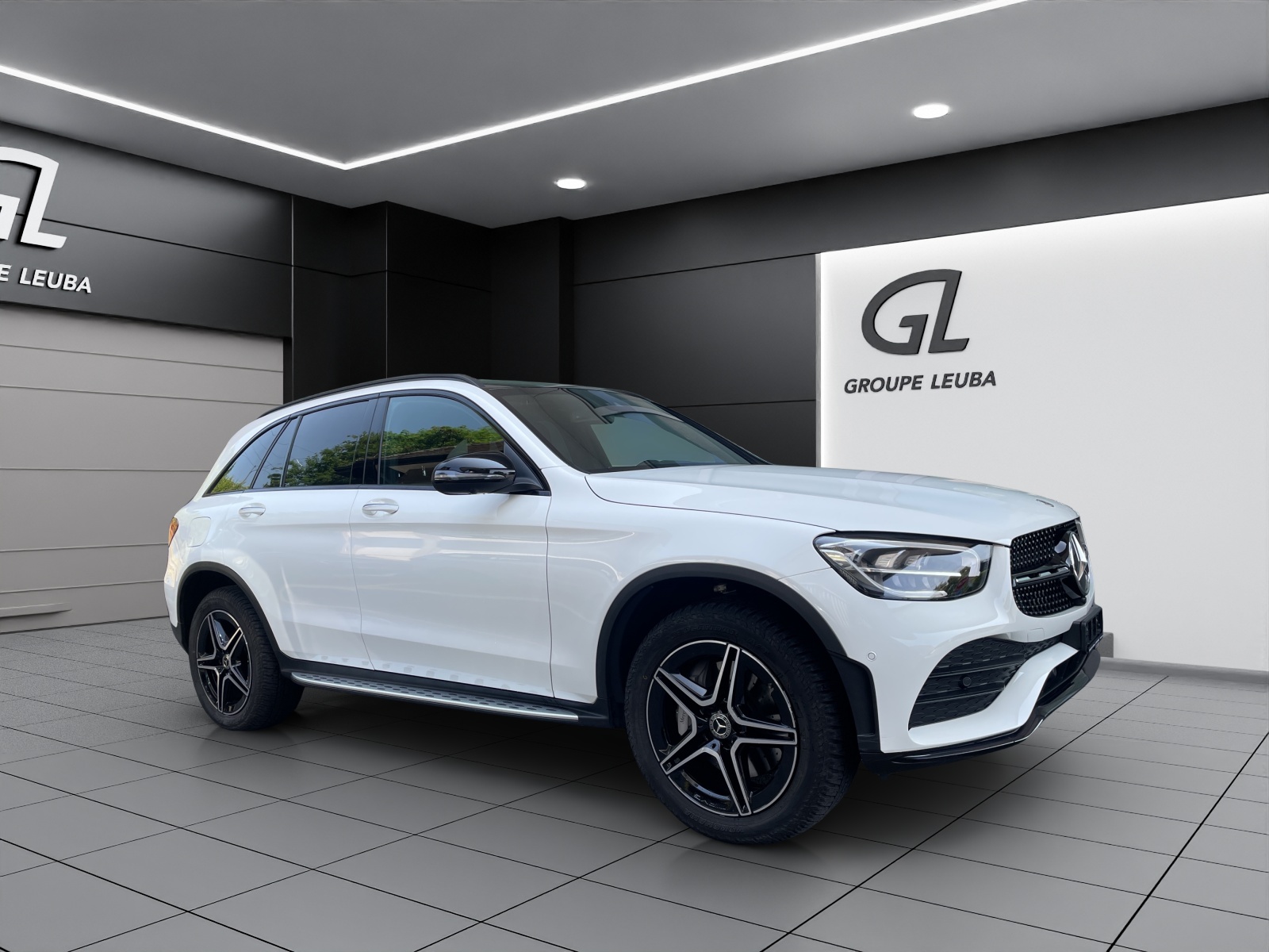 Photo MERCEDES-BENZ GLC 300 GLC 300 e AMG Line Plus 4Matic 9G-Tronic