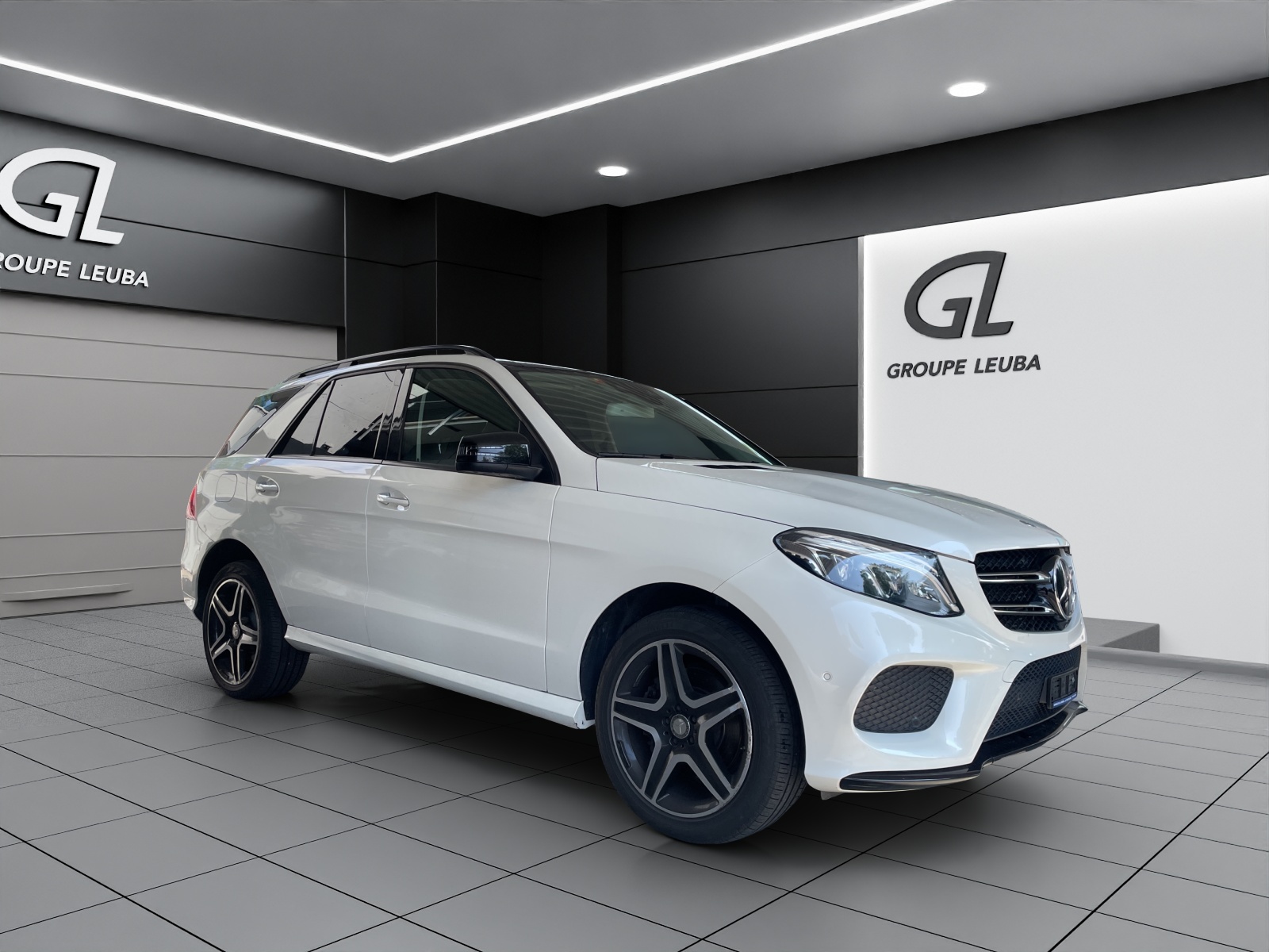 Photo MERCEDES-BENZ GLE 350 GLE 350 d 4Matic 9G-Tronic