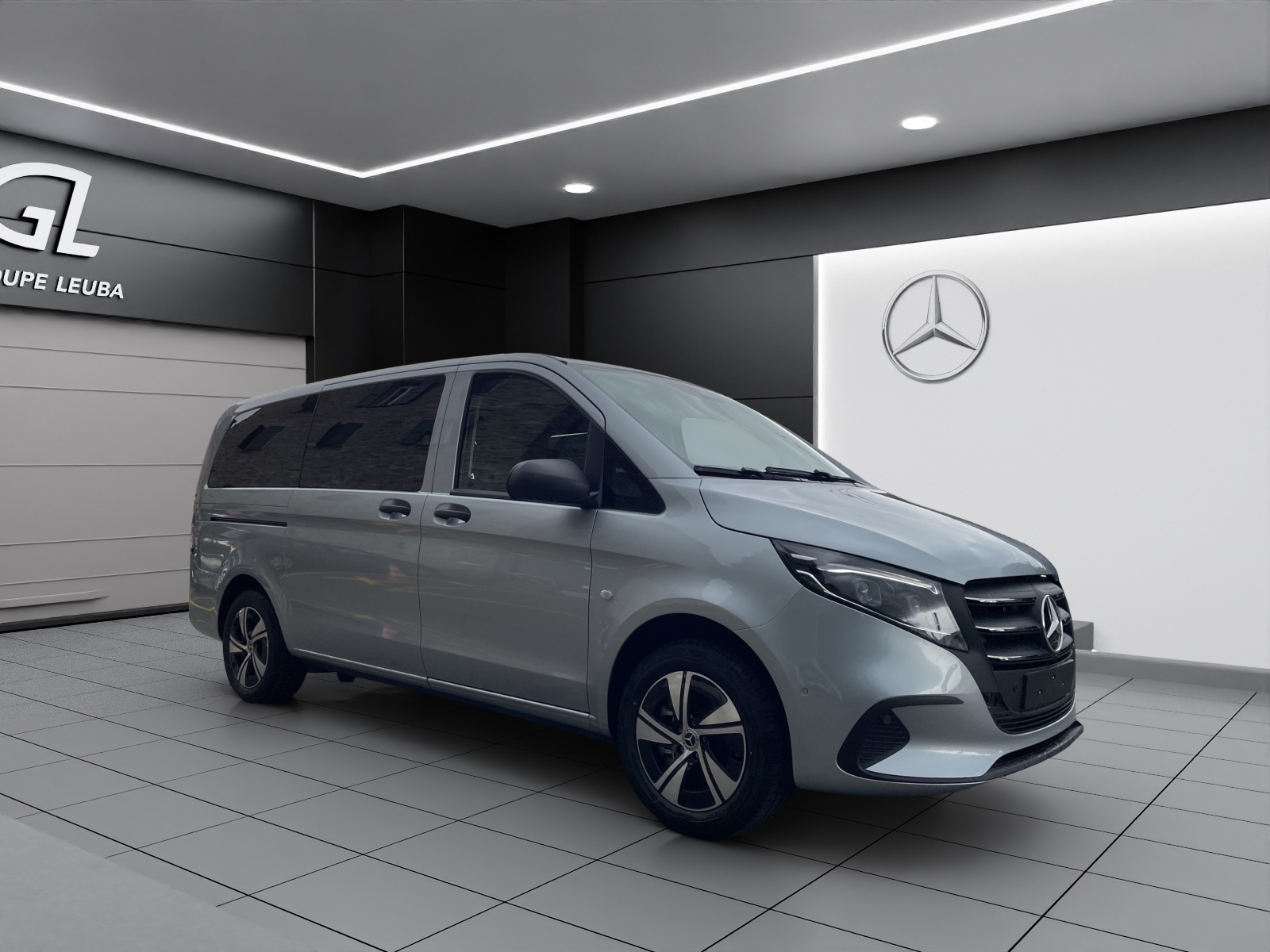 Photo MERCEDES-BENZ VITO Vito 116 CDI Lang Select Family Tourer 9G-Tronic