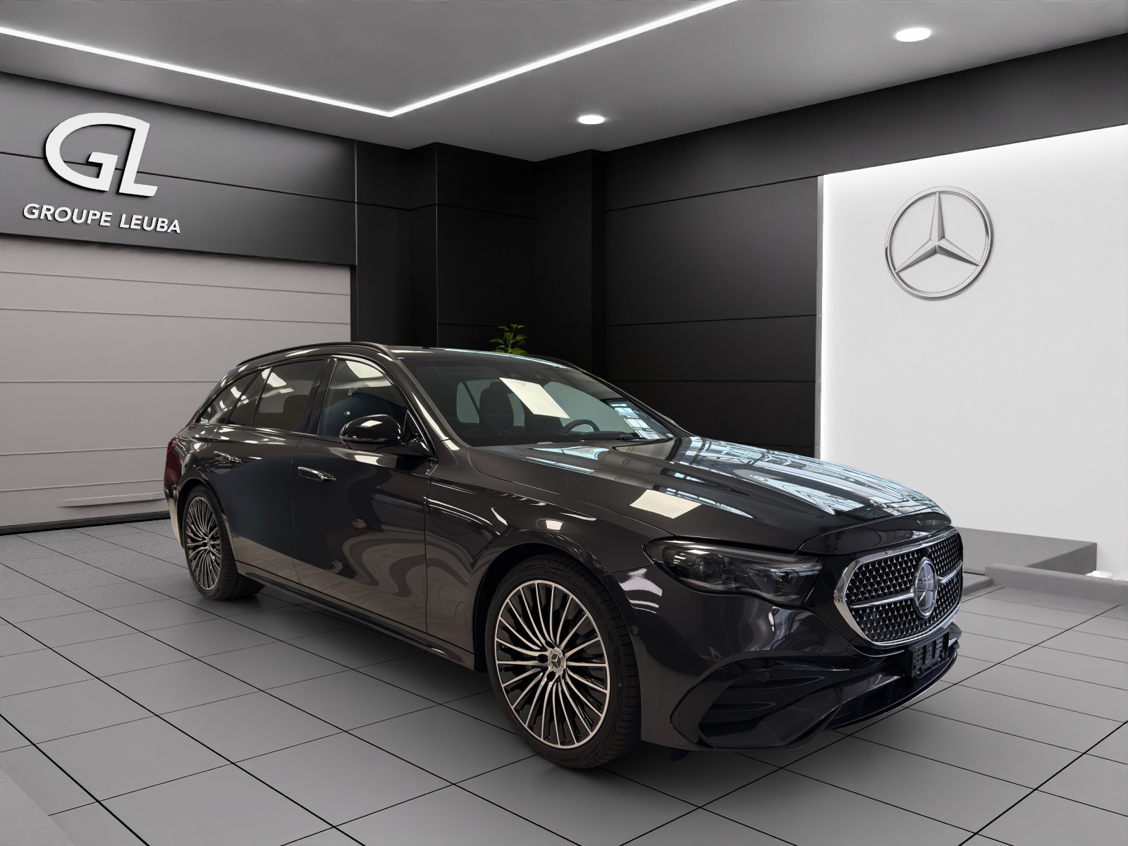 Photo MERCEDES-BENZ E 220 E 220 d T 4Matic 9G-Tronic