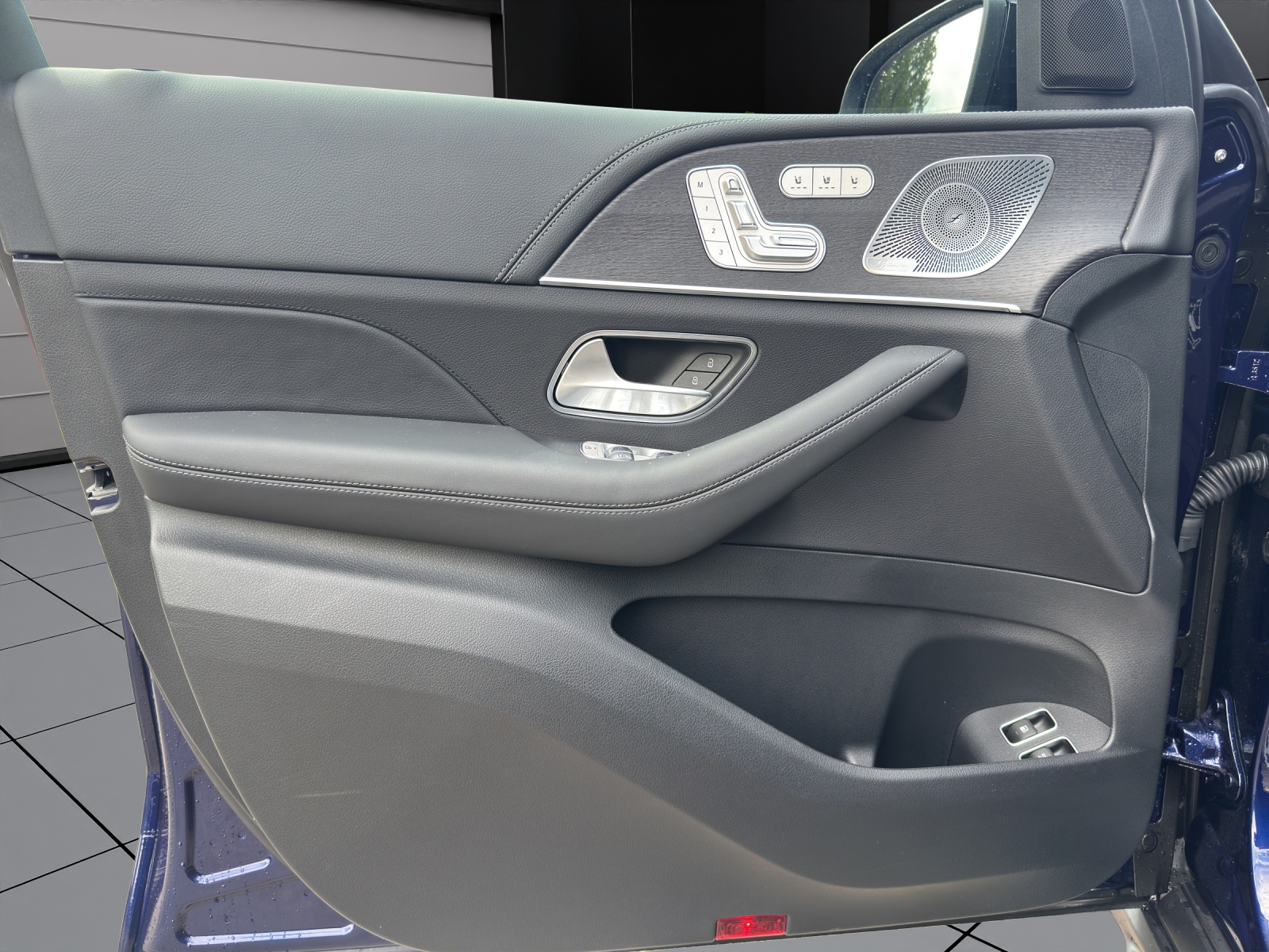 Image MERCEDES-BENZ GLE 400 GLE 400 e EQ Hybrid 4Matic 9G-Tronic EQ Star