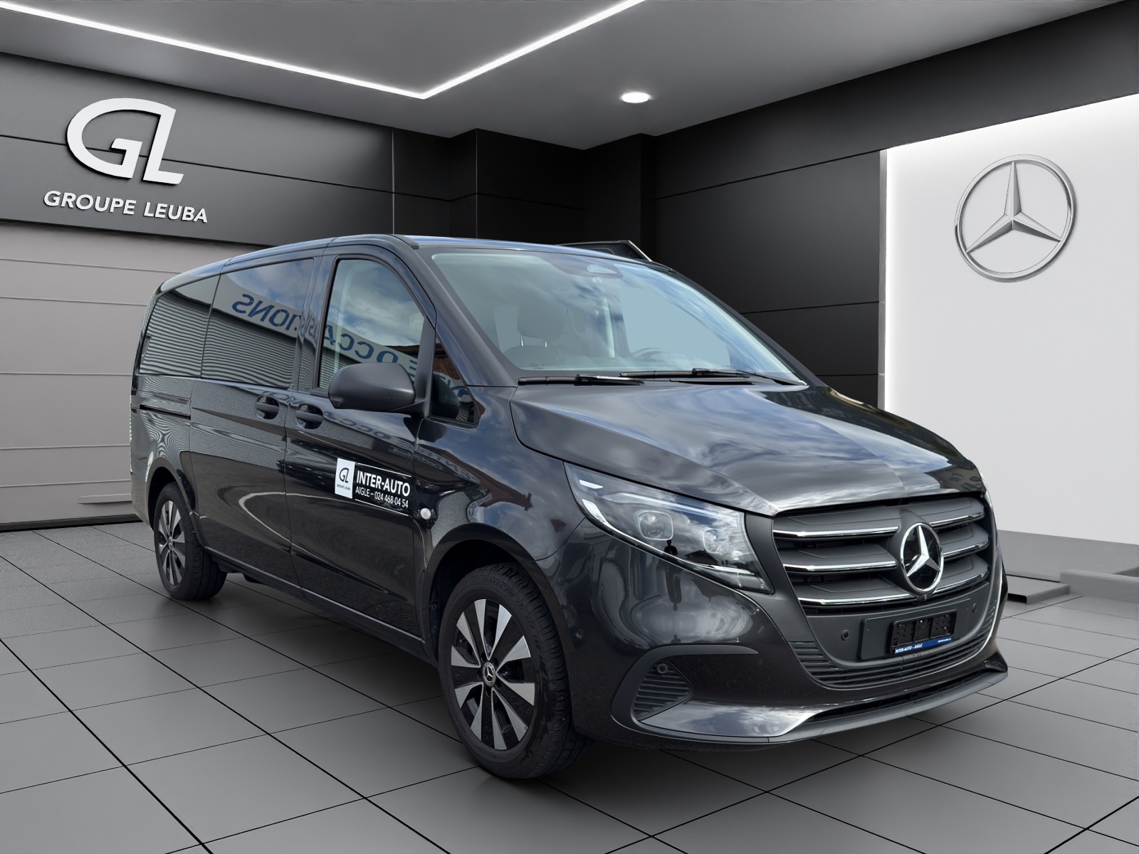 Photo MERCEDES-BENZ VITO Vito 116 CDI Lang Select Family Tourer 4Matic 9G-Tronic