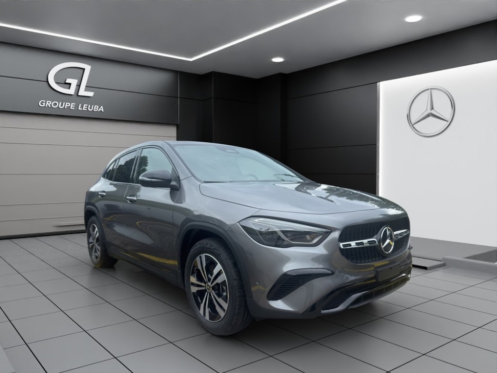 Photo MERCEDES-BENZ GLA 200 GLA 200 Night Star 7G-DCT