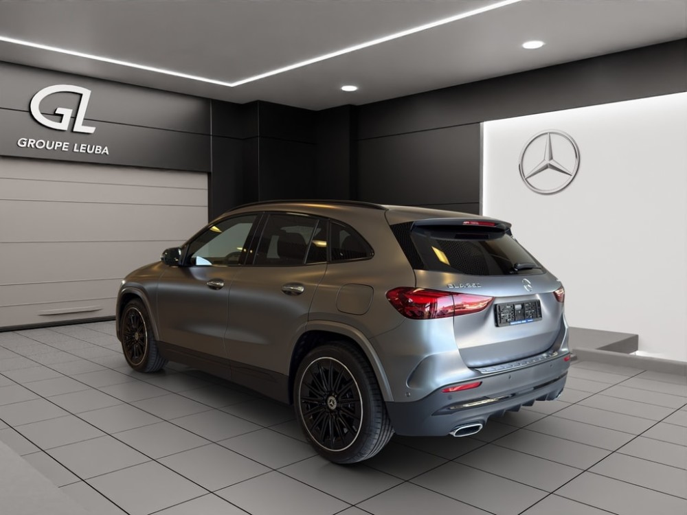 Image MERCEDES-BENZ GLA 250 GLA 250 4Matic 8G-DCT Swiss Star
