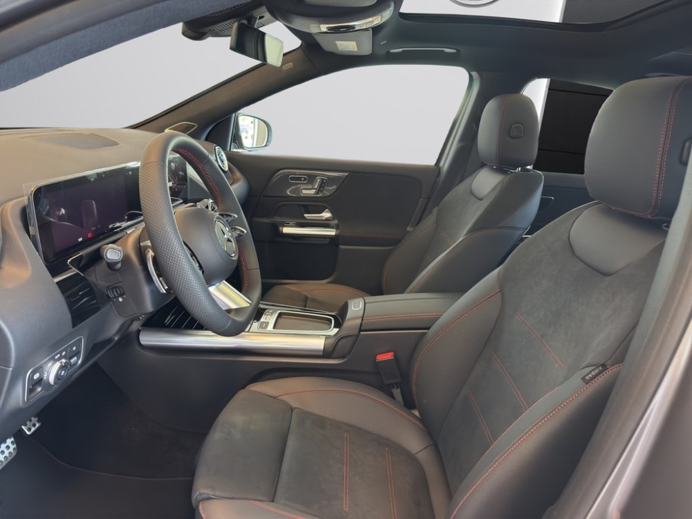 Image MERCEDES-BENZ GLA 250 GLA 250 4Matic 8G-DCT Swiss Star